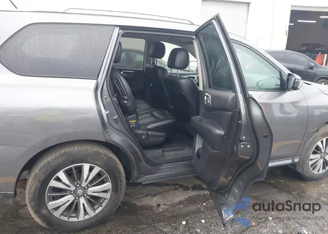 2017 Nissan Pathfinder Sl из США, поврежденный, VIN 5N1DR2MN1HC686029